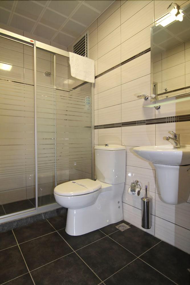Hotel Ankyra 3*